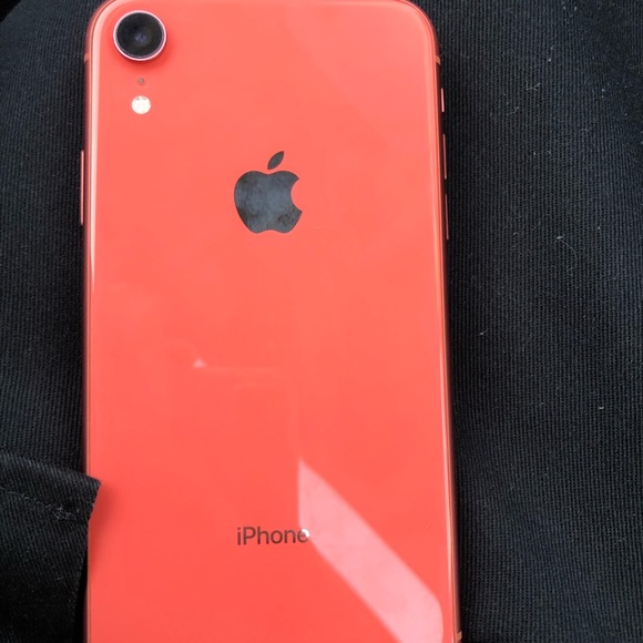 iphone xr $450 - Picture 5 of 6